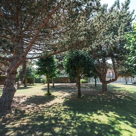 Hébergement de vacances 80m2 Au Calme Proche Dans Espace Sécurisé