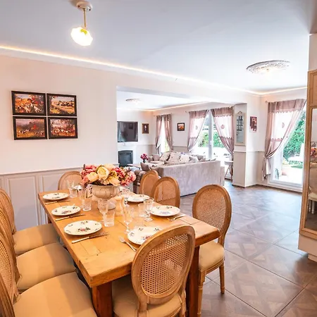 80m2 Au Calme Proche Dans Espace Sécurisé Hébergement de vacances *